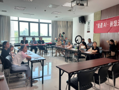 <b>但比我们本人想象的还</b> 